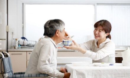 특별현금급여(가족요양비) 안내 포스터